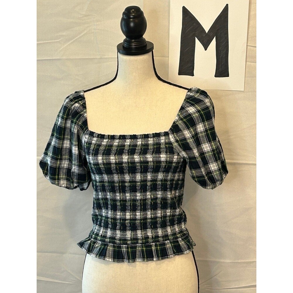 NWT American Eagle top size medium
